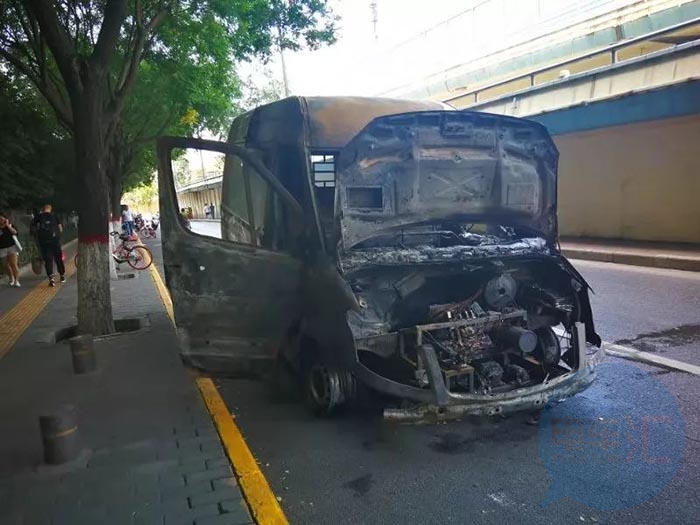 西安一周連續(xù)兩起電動汽車自燃事件