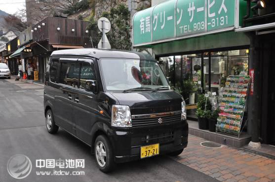 【獨(dú)家】日本汽車：路窄車更小，油貴停車難