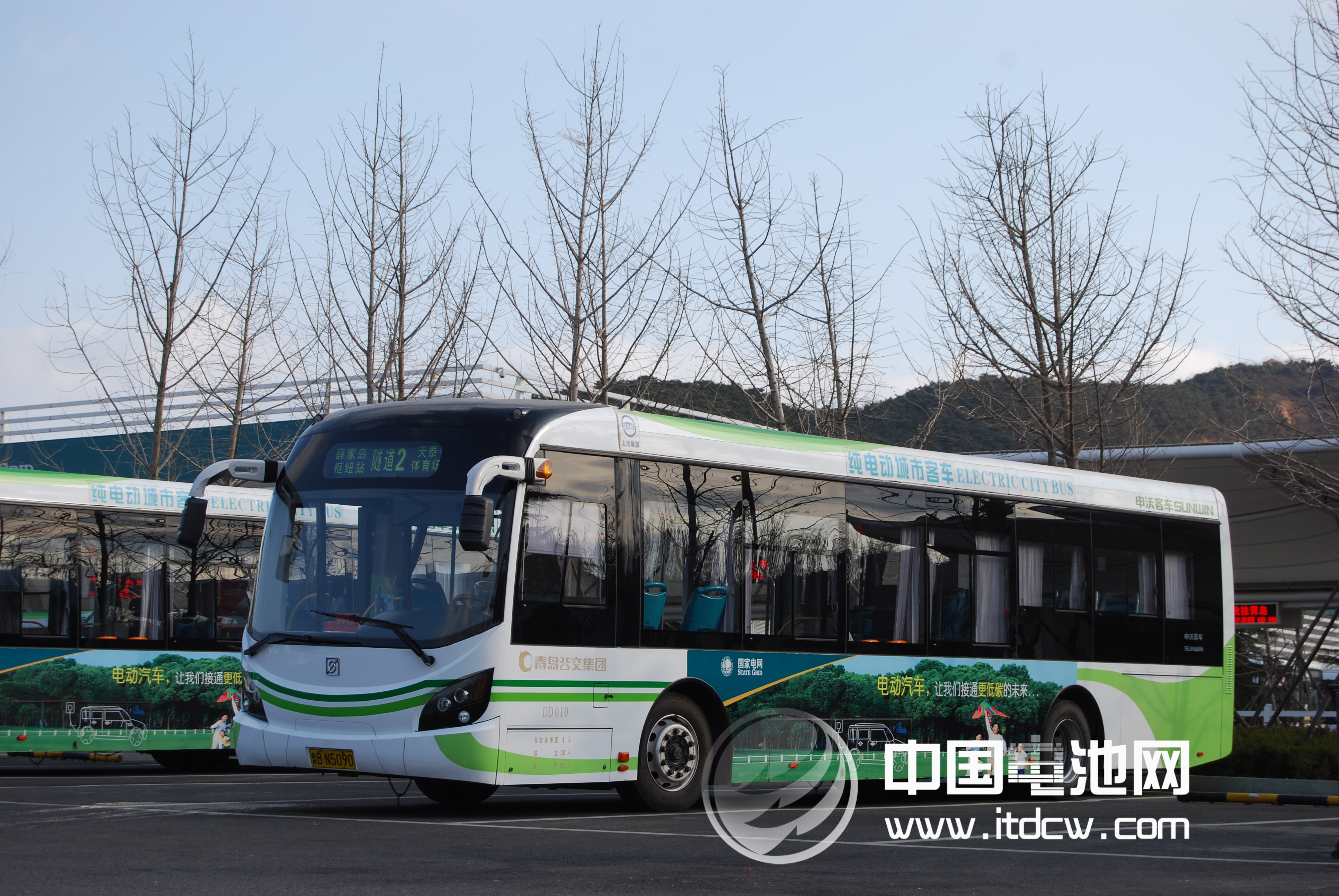 青島將有5200輛電動(dòng)汽車 明年或坐上電動(dòng)出租