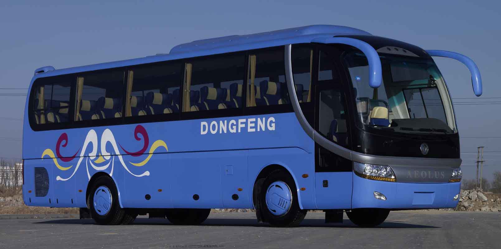 東風(fēng)旅行車簽千輛純電動(dòng)客車訂單 總金額近4億元