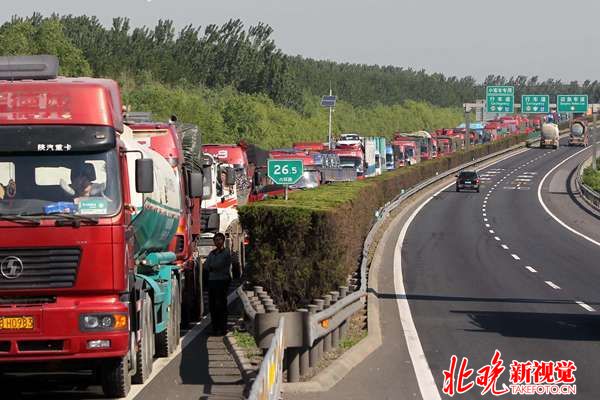 外地大貨車將全天禁入六環(huán) 擬由純電動車承擔北京市內(nèi)運輸