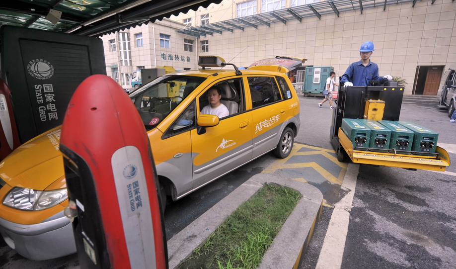 出租車充電模式推廣難 換電模式再“受寵”？