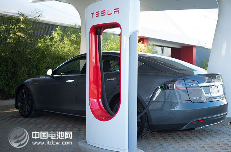 特斯拉欲再投資3.5億在超級電池工廠 為Model 3生產(chǎn)電機(jī)