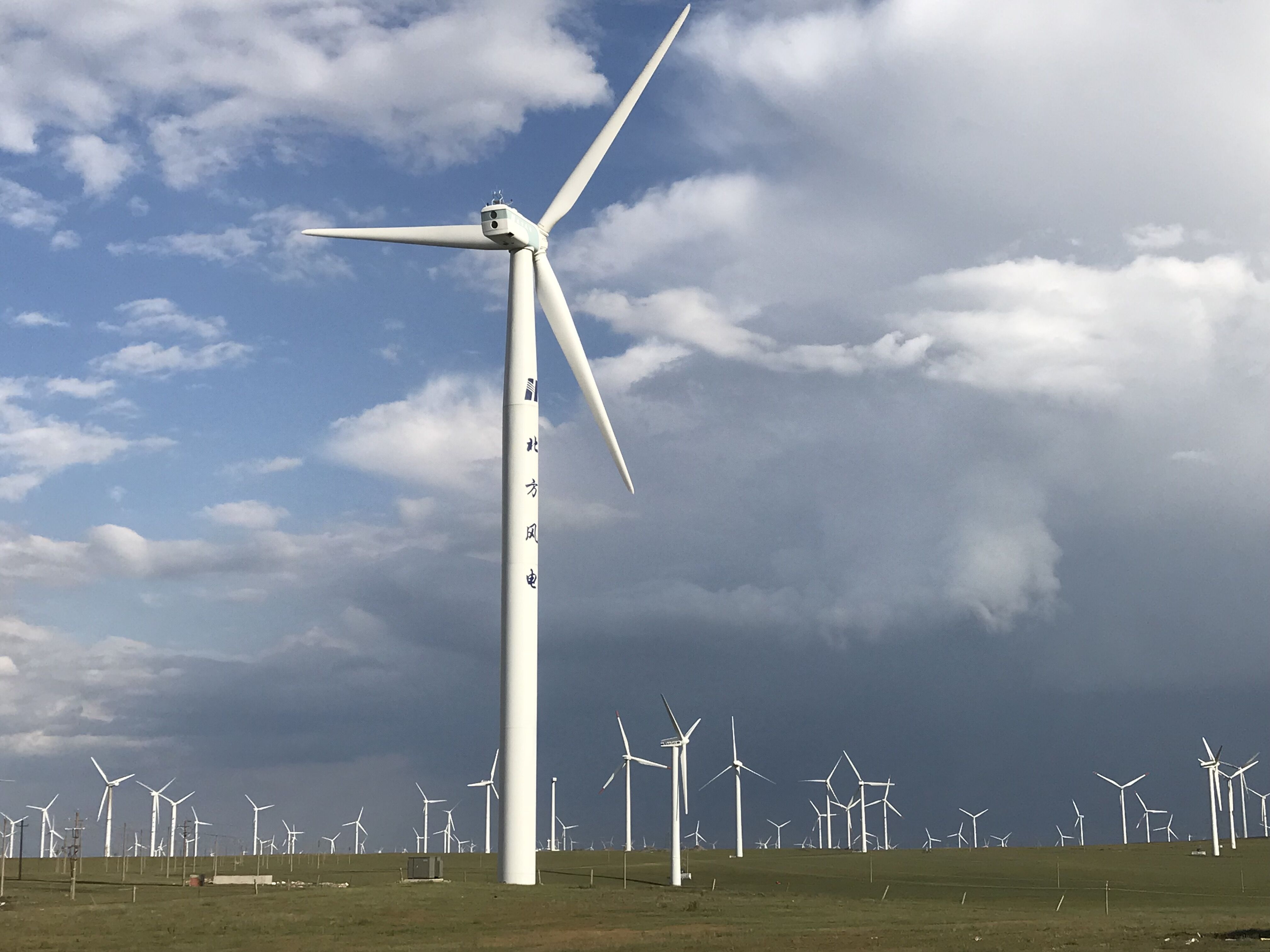 北方風電位于內(nèi)蒙古烏蘭察布黃花溝的風電場