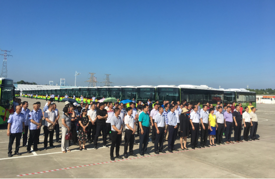 刷新汕頭市投放記錄 比亞迪600臺(tái)便民純電動(dòng)公交車啟動(dòng)交付